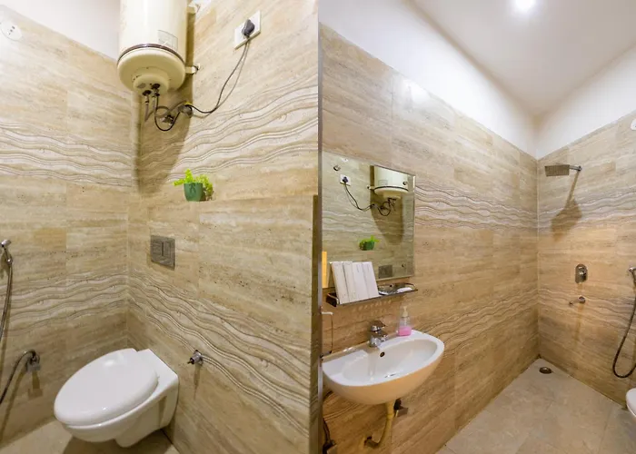 Hotel Kiara Residency - Opposite Delhi Airport Indira Gandhi Internation Airport