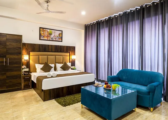 Hotel Kiara Residency - Opposite Delhi Airport Indira Gandhi Internation Airport